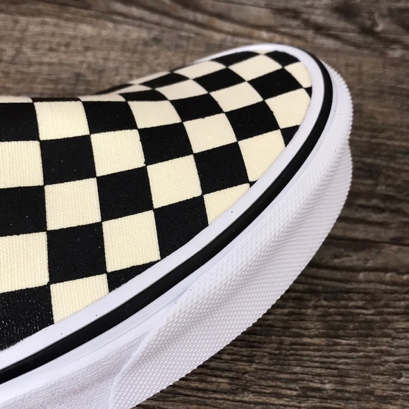 VANS CLASSIC SLIP ON BRAND NEW - Picture 8 of 15